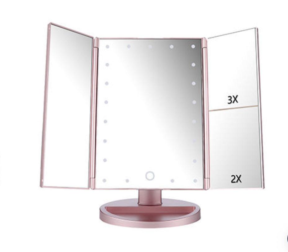 LED Magnifying Cosmetic Makeup Mirror - Ramkos Cozy Lights